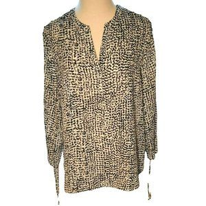 Zac & Rachel Size Medium 3/4 Sleeve V Neck Mock Collar Black White Grey Blouse